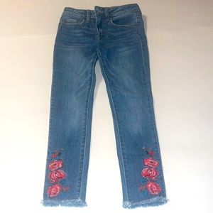 Tucker + Tate flower embroidered frayed skinny jeans